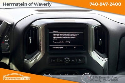 2023 Chevrolet Silverado 1500 4WD Crew Cab Short Bed Custom
