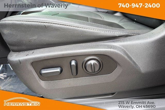 2021 Chevrolet Silverado 1500 4WD Crew Cab Short Bed LTZ