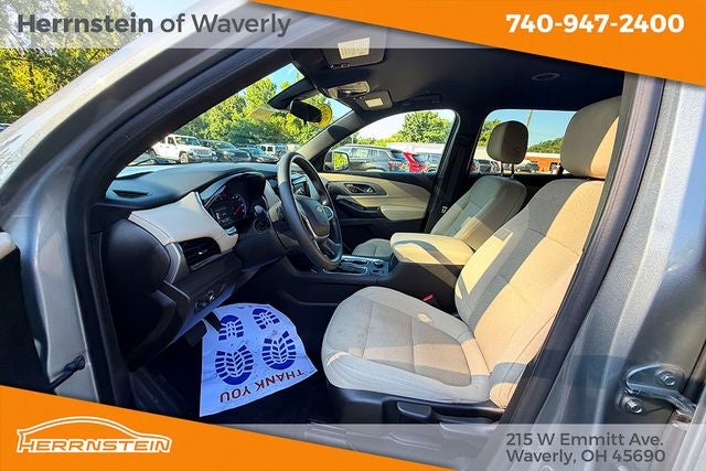 2023 Chevrolet Traverse AWD LS