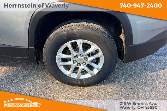 2023 Chevrolet Traverse AWD LS