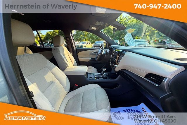 2023 Chevrolet Traverse AWD LS