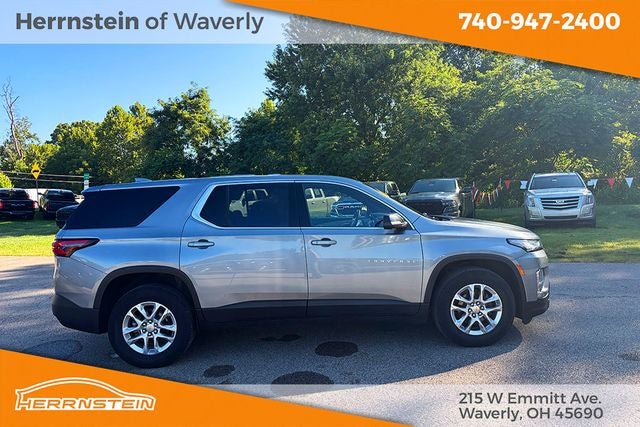 2023 Chevrolet Traverse AWD LS