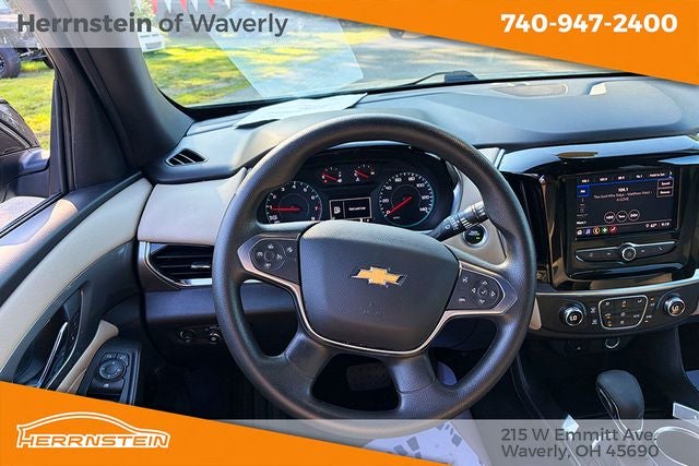 2023 Chevrolet Traverse AWD LS