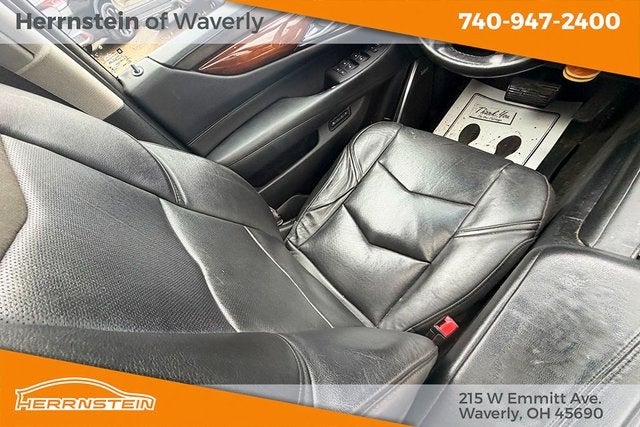 2016 Cadillac Escalade ESV Luxury Collection