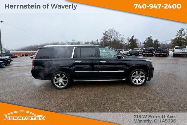 2016 Cadillac Escalade ESV Luxury Collection