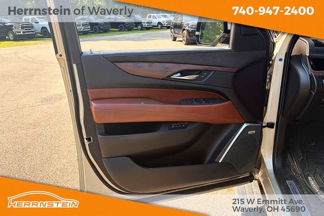 2016 Cadillac Escalade ESV Premium