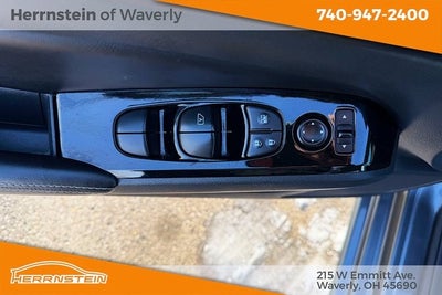 2023 Nissan Altima SV FWD