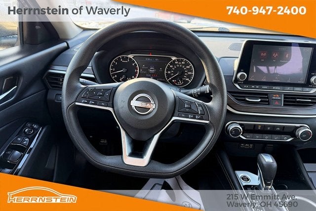 2023 Nissan Altima SV FWD