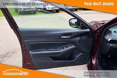 2024 Nissan Altima SV FWD