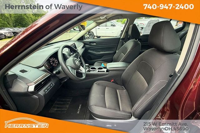 2024 Nissan Altima SV FWD