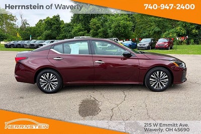 2024 Nissan Altima SV FWD