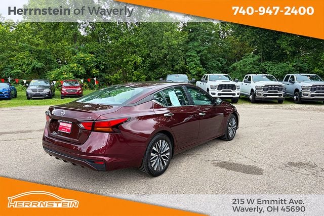 2024 Nissan Altima SV FWD