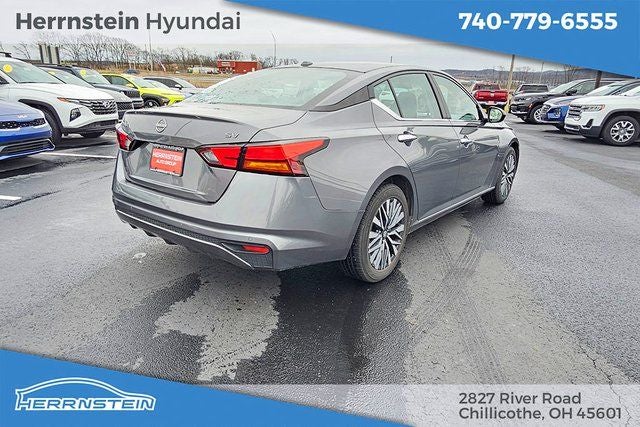 2024 Nissan Altima SV FWD