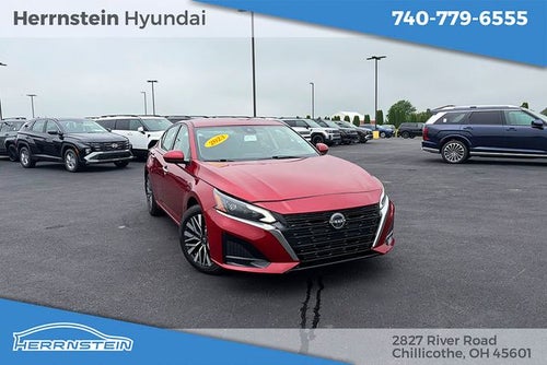 2023 Nissan Altima SV FWD