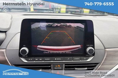 2023 Nissan Altima SV FWD