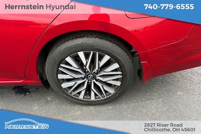2023 Nissan Altima SV FWD