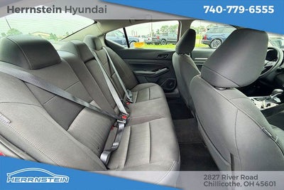 2023 Nissan Altima SV FWD