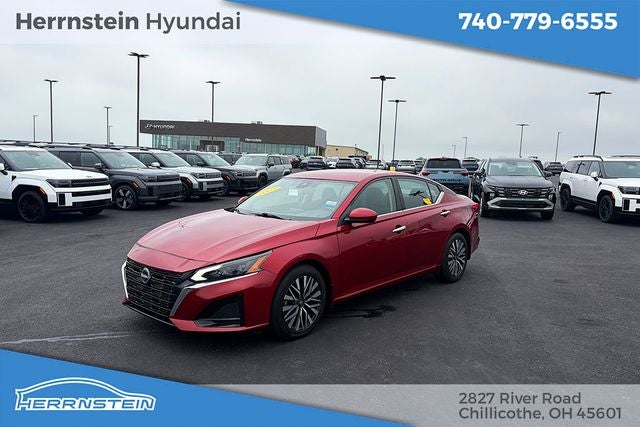 2023 Nissan Altima SV FWD