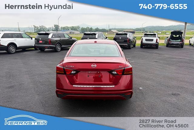 2023 Nissan Altima SV FWD
