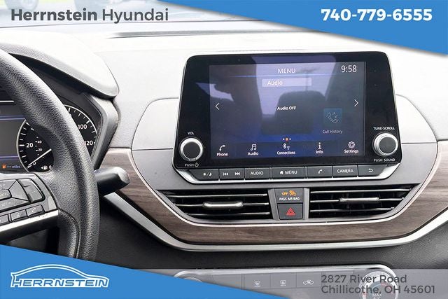 2023 Nissan Altima SV FWD