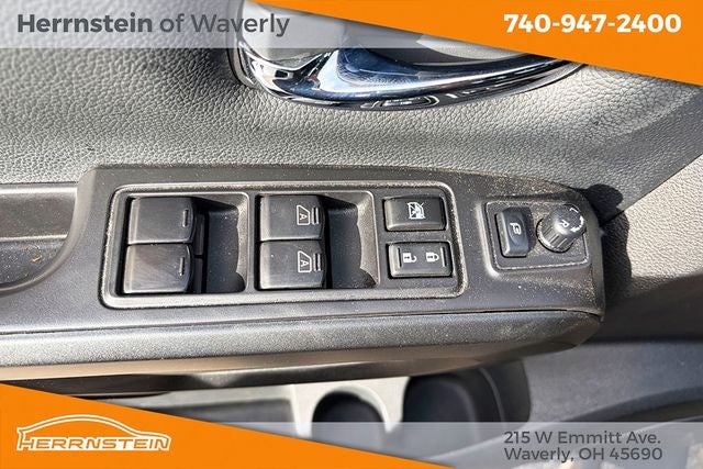 2021 Nissan TITAN Crew Cab PRO-4X 4x4