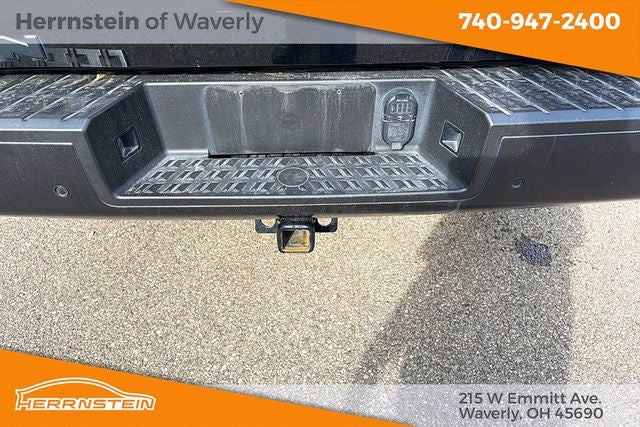2021 Nissan TITAN Crew Cab PRO-4X 4x4