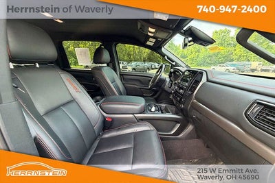 2021 Nissan TITAN Crew Cab PRO-4X 4x4