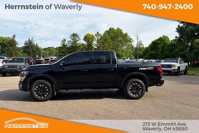 2021 Nissan TITAN Crew Cab PRO-4X 4x4