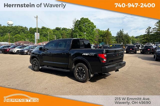 2021 Nissan TITAN Crew Cab PRO-4X 4x4