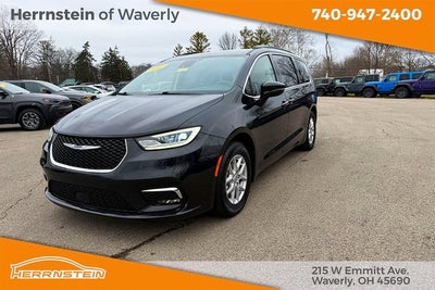 2022 Chrysler Pacifica Touring L