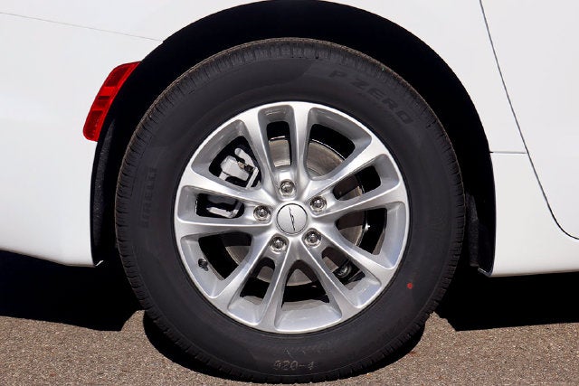 2027 Chrysler Pacifica PACIFICA SELECT