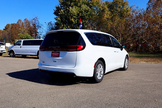 2027 Chrysler Pacifica PACIFICA SELECT