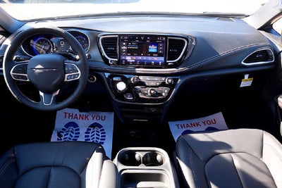 2027 Chrysler Pacifica PACIFICA SELECT
