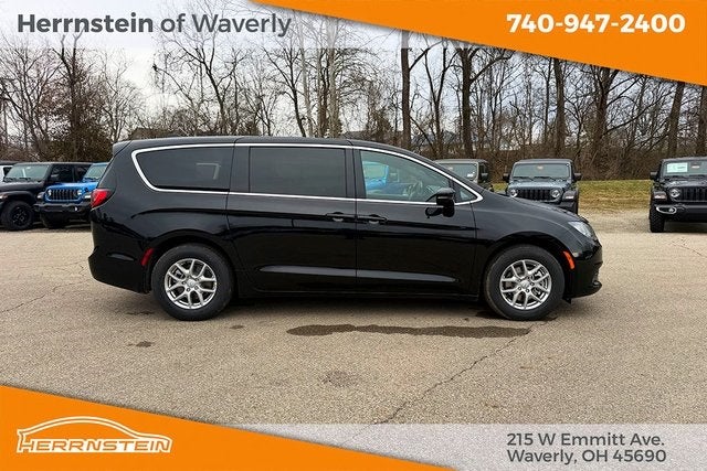 2026 Chrysler Voyager VOYAGER LX