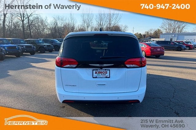 2026 Chrysler Voyager VOYAGER LX