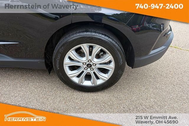2023 Ford Edge Titanium