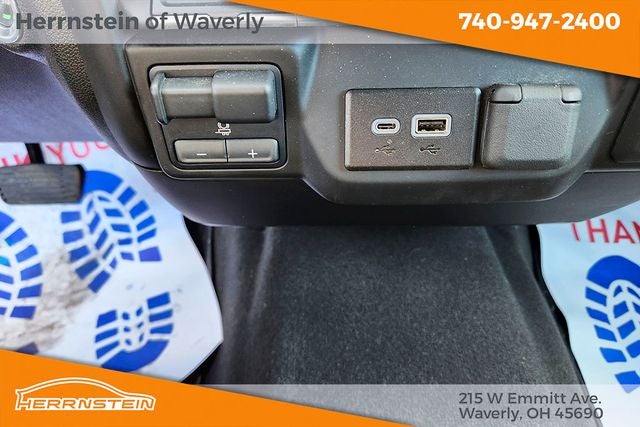 2024 Chevrolet Silverado 2500HD 4WD Crew Cab Standard Bed Custom