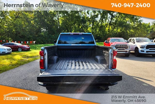 2024 Chevrolet Silverado 2500HD 4WD Crew Cab Standard Bed Custom