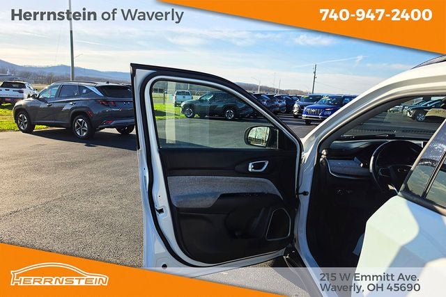 2022 Jeep Compass Latitude Lux 4x4