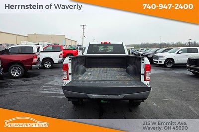 2024 RAM 3500 Big Horn Crew Cab 4x4 8' Box