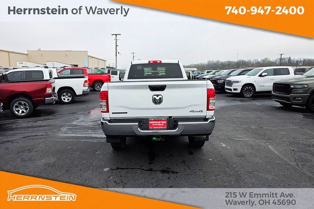 2024 RAM 3500 Big Horn Crew Cab 4x4 8' Box