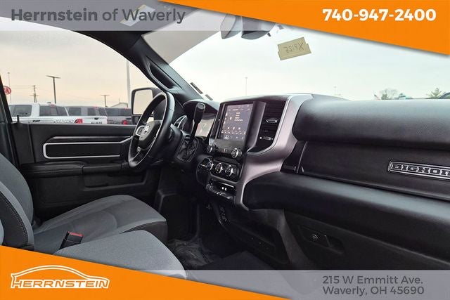 2024 RAM 3500 Big Horn Crew Cab 4x4 8' Box