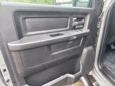 2027 RAM Ram 2500 RAM 2500 BLACK EXPRESS CREW CAB 4X4 6'4' BOX