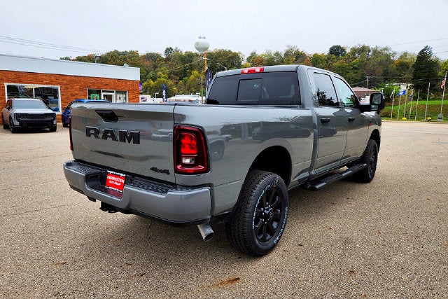 2027 RAM Ram 2500 RAM 2500 BLACK EXPRESS CREW CAB 4X4 6'4' BOX