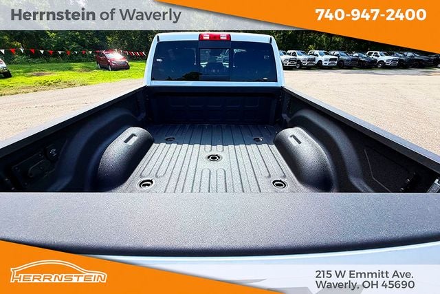 2026 RAM Ram 2500 RAM 2500 BLACK EXPRESS CREW CAB 4X4 6'4' BOX