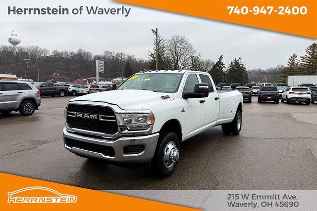 2024 RAM 3500 Tradesman Crew Cab 4x4 8' Box