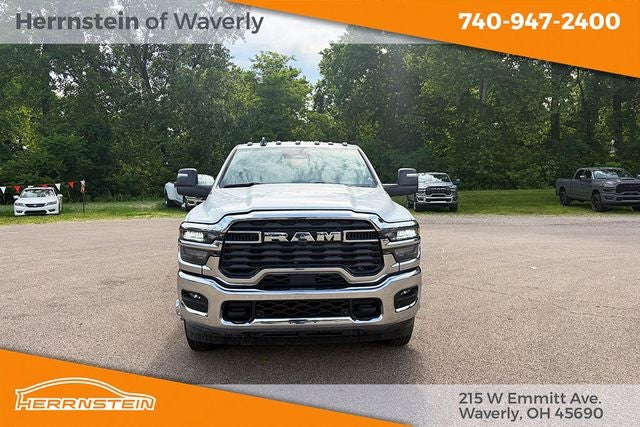 2026 RAM Ram 3500 RAM 3500 TRADESMAN CREW CAB 4X4 8' BOX