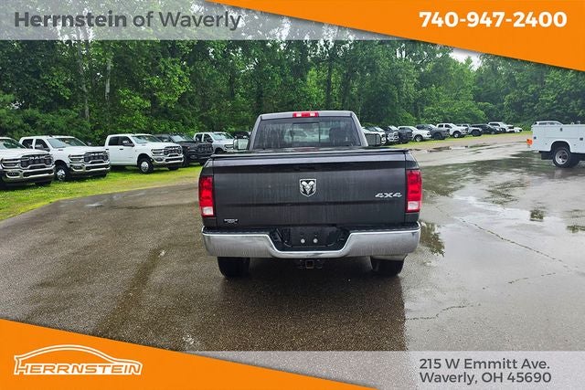 2022 RAM 1500 Classic Tradesman Regular Cab 4x4 8' Box