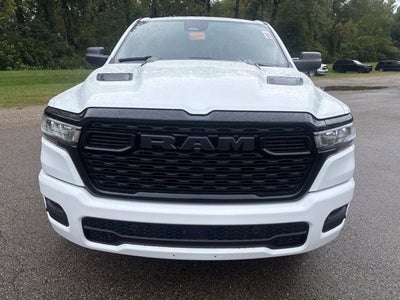 2026 RAM Ram 1500 RAM 1500 EXPRESS CREW CAB 4X4 5'7' BOX