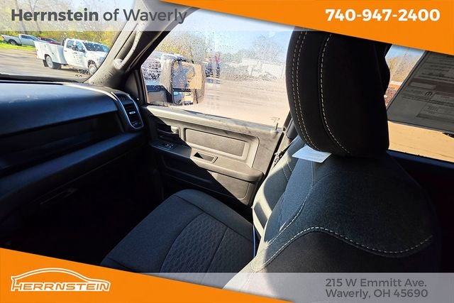 2026 RAM Ram 2500 RAM 2500 BLACK EXPRESS CREW CAB 4X4 6'4' BOX